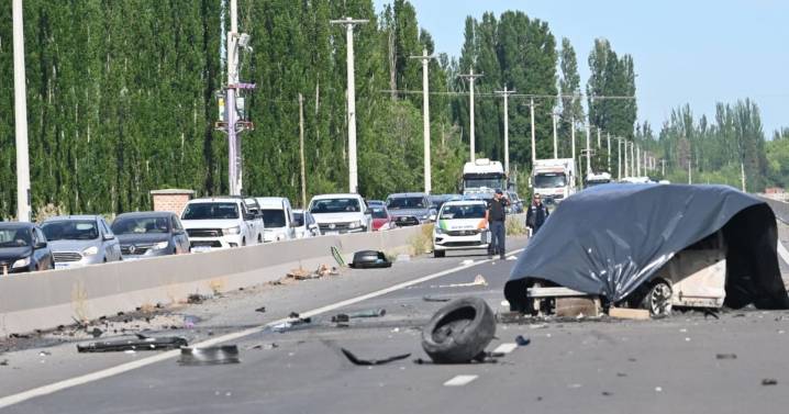 Tragedia en la Ruta 22: la Municipalidad de Catriel decretó tres días de duelo y suspendió actividades