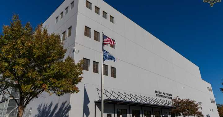 Victim didn’t know Charleston deputy plead guilty to assault