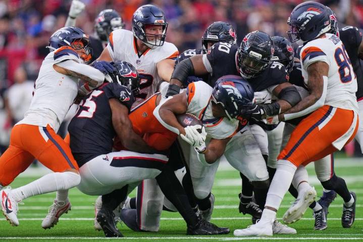 A los 41 años, Marcedes Lewis se convierte en el ala cerrada más viejo en jugar un partido de la NFL