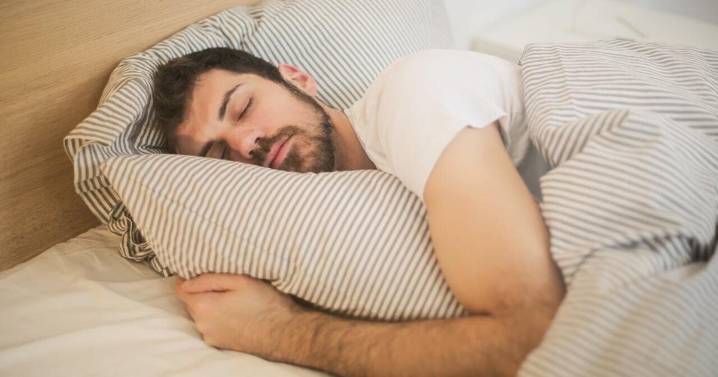 Regular bedtimes could lower blood pressure