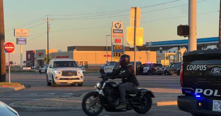 Fatal pedestrian crash shuts down westbound traffic on Saratoga near Weber early Monday morning