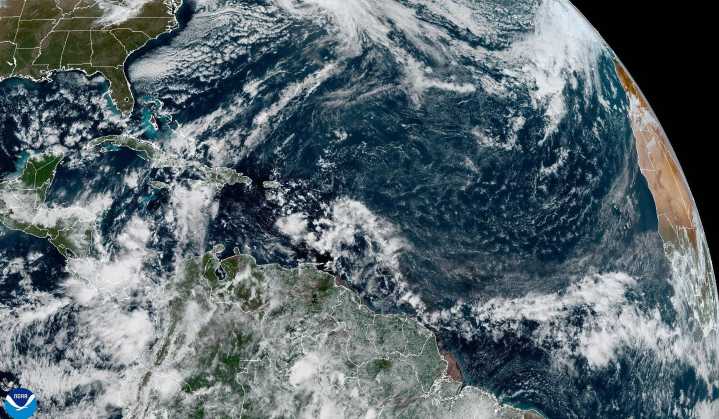 Más de 50 muertos por el huracán Melissa en el Caribe, que evalúa los catastróficos daños