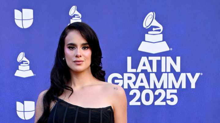 Grammy Latino 2025: Comienza el Desfile de Estrellas en La Alfombra Roja