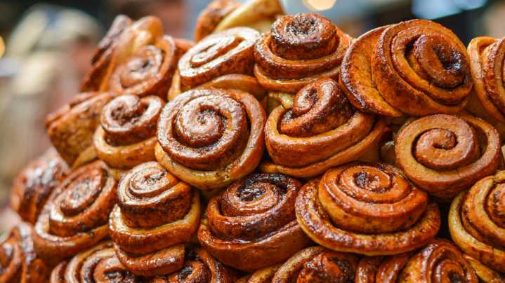 The Hands Down Best Fresh Grocery Store Cinnamon Rolls (They're In A Pool Of Frosting)