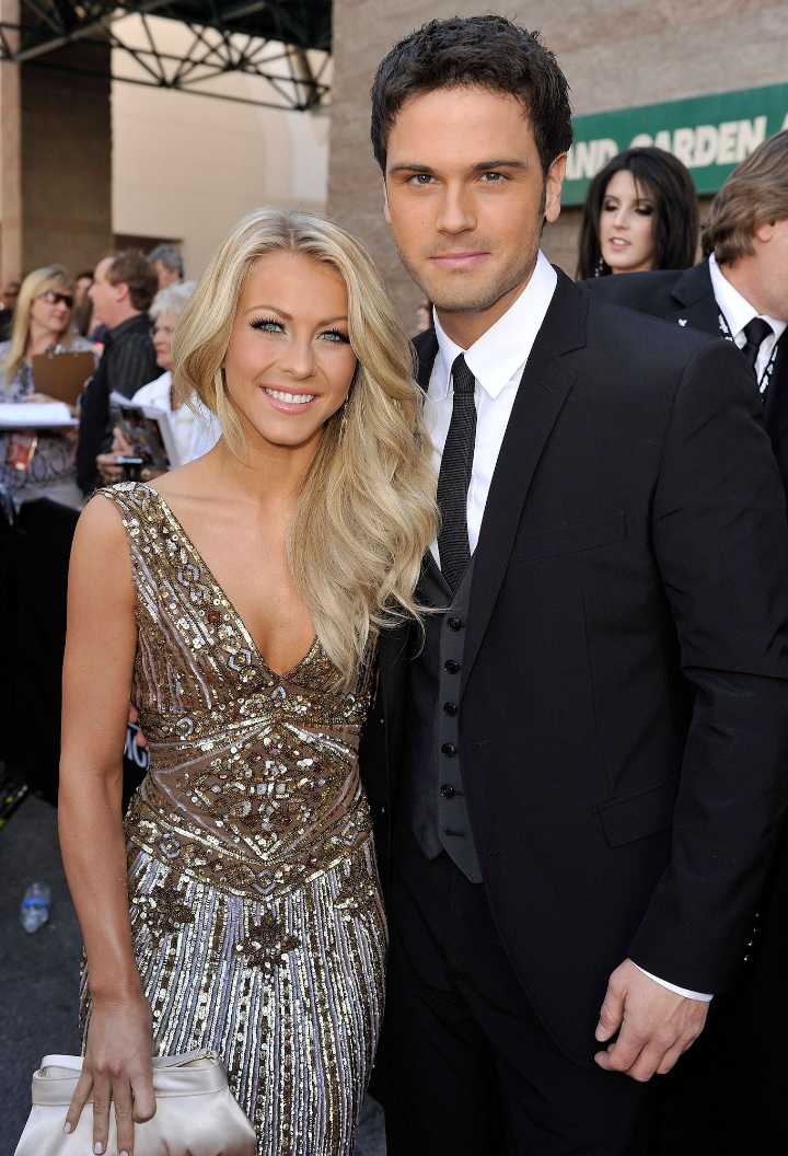 Julianne Hough Says It Was ‘Hard’ to Dance With Ex Chuck Wicks on ‘DWTS’