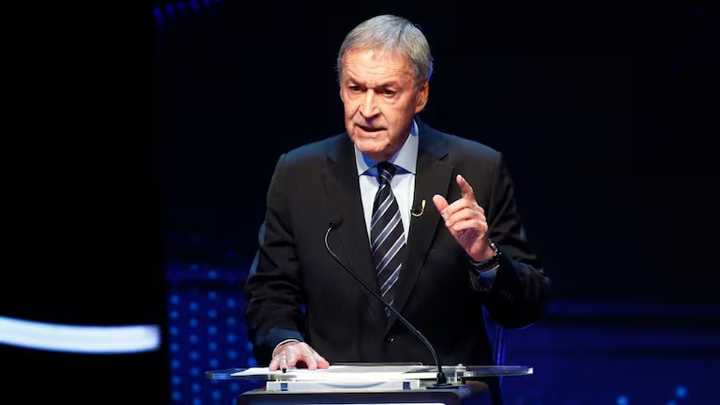 Juan Schiaretti será operado del corazón y postergará su jura como diputado