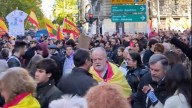 Tensión en Ferraz: 400 manifestantes de Revuelta y un detenido en una protesta no autorizada contra el Gobierno