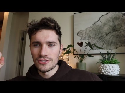 Turns Out Top MAGA X Accounts Are Based In Other Countries