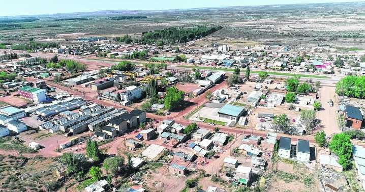 Amenazó con un arma, se resistió a la policía y tenía cocaína para vender en Añelo: quedó imputado