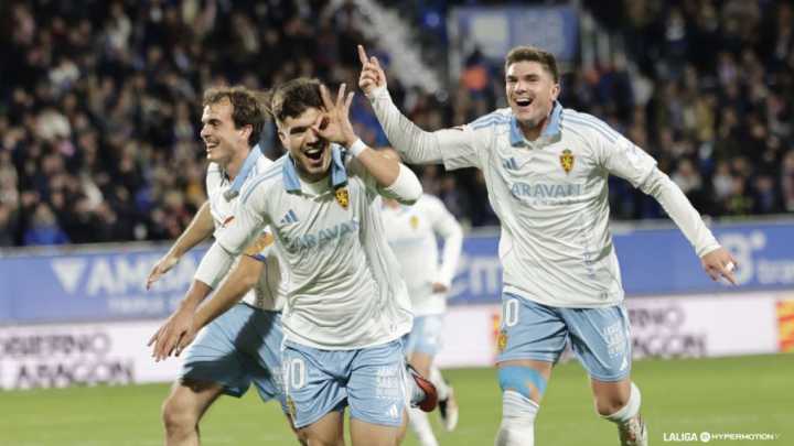El Real Zaragoza se agarra a la vida con un golazo de Aguirregabiria que decide el derbi (1