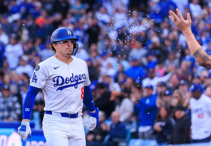 Dodgers $14M Star Fires Back at Famed UFC Insider After ‘Jacka**es’ Rant Over Blue Jays Disrespect