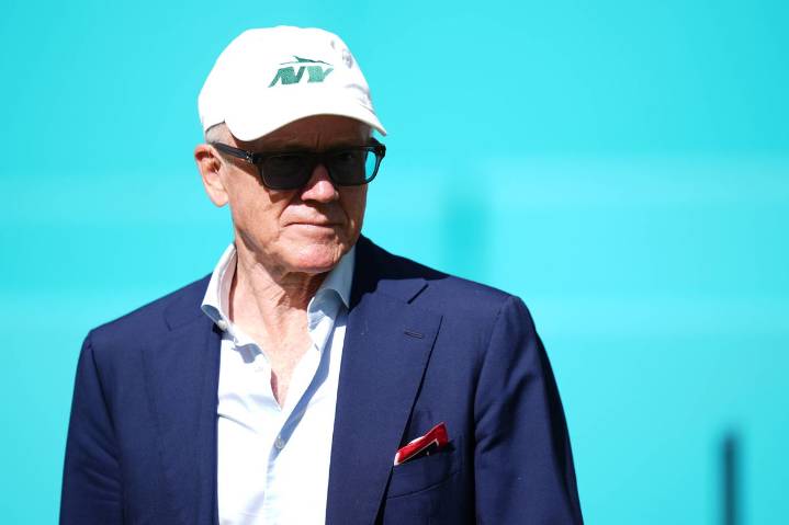 Aaron Glenn Reveals Woody Johnson’s Stance on Jets After Latest Setback Against Ravens The Jets are sitting at a 9-2 record and the playoff picture has now almost vanished. Amidst this, Aaron Glenn re