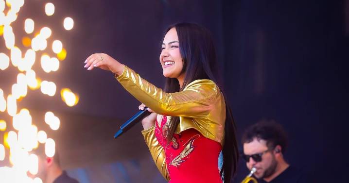 Cantante Alanys Lagos acusa intento de encerrona durante viaje a Copiapó