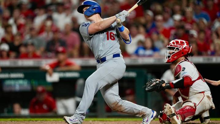 Louisville's West End School scores big with World Series champ, Will Smith