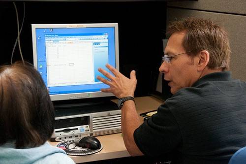 AOL Ends Dial-Up Internet Mere Days After Mennonite Man Signed Up For It