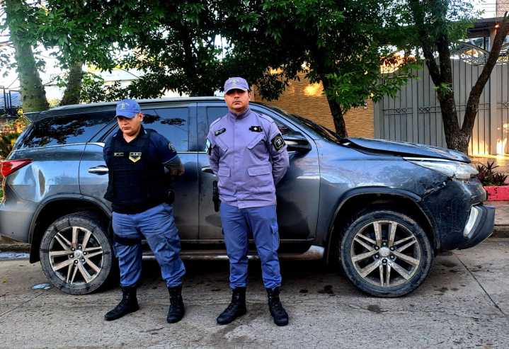 Persecución policial tras picadas y disparos cerca de un boliche