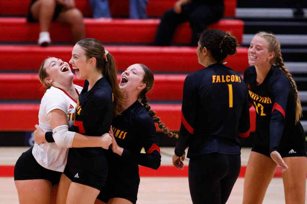 Preview: Cathedral Catholic-Torrey Pines showdown highlights championship Saturday