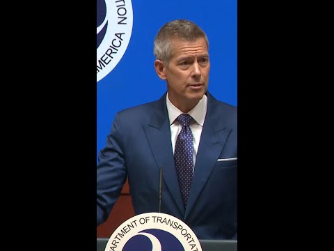 40 major airports to cut flights due to government shutdown