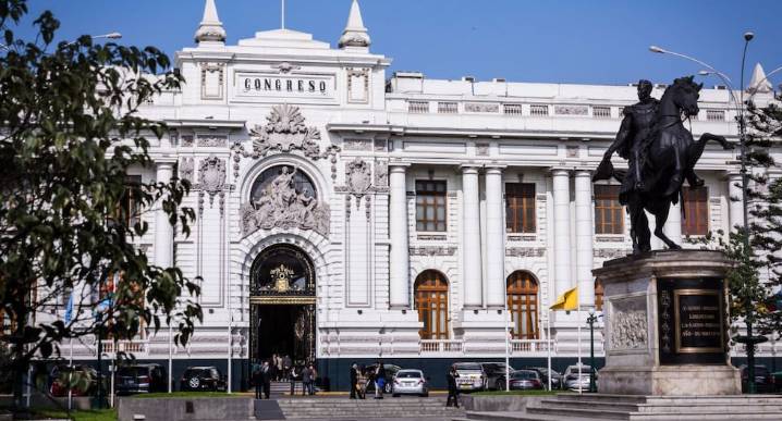 Congreso: Plantean ley que regula actividad de creadores de contenido digital