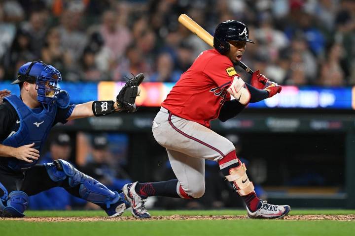 Deadspin | Braves pick up $7M option on 3-time All-Star Ozzie Albies