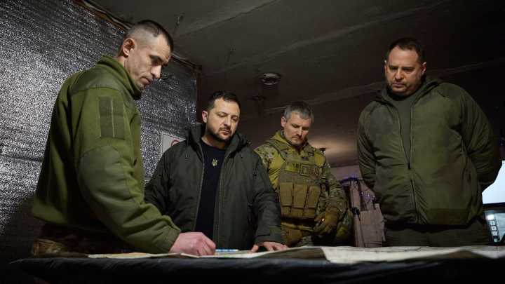 EE.UU. propone a Kiev que ceda territorio y reduzca sus fuerzas armadas para conseguir un alto el fuego con Rusia