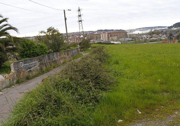 Podemos de Avilés propone recuperar el plan urbanístico de La Llamosa en los presupuestos de 2026