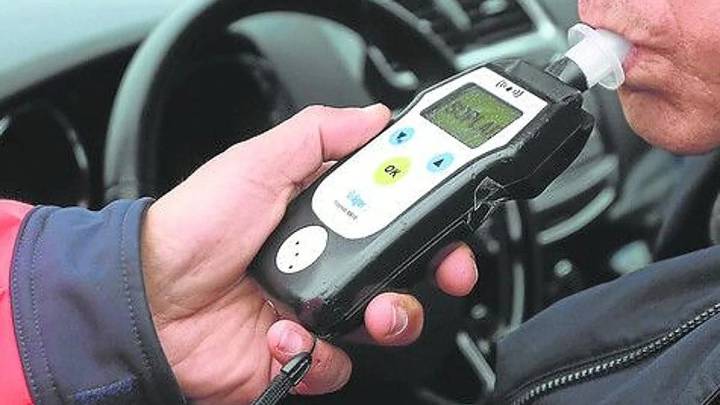 Imputado por intentar sobornar a policías