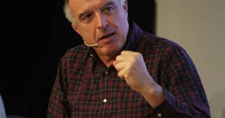 Nuevas miradas para abrazar la soledad no deseada en la vejez