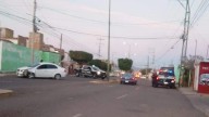 Auto impactó con un poste