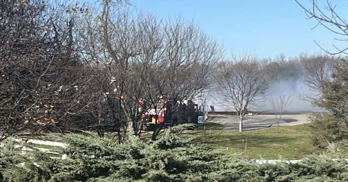 Lexington fire crews extinguish barn fire on Harp Innis Road, no injuries reported