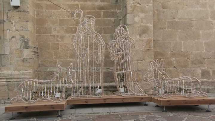 Cáceres se prepara para brillar por Navidad More