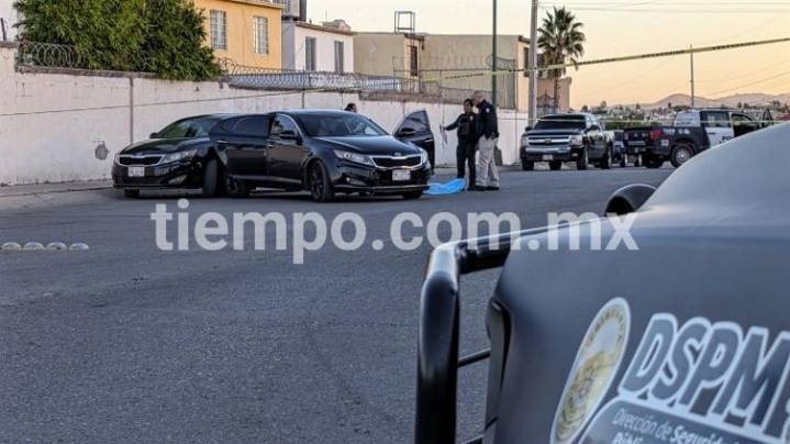 Muere de infarto fulminante y choca en Campo Bello