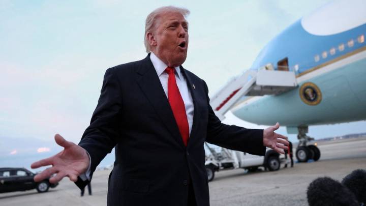 "Deben volver al trabajo, ya": Trump amaga con reducir el sueldo a los controladores aéreos