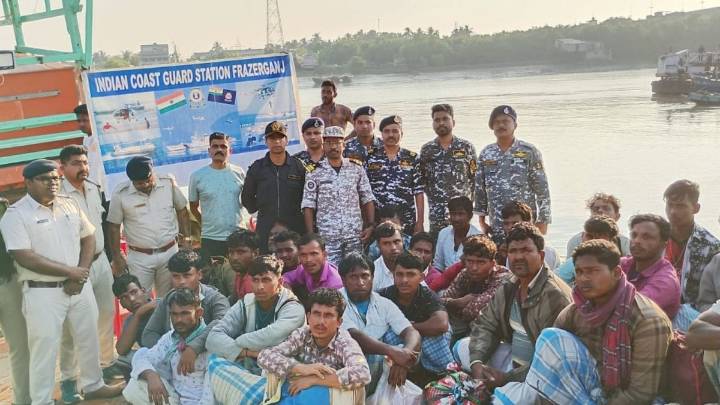 Three Bangladeshi Boats Seized, 28 Fishermen Arrested For Illegal Fishing In Indian Waters