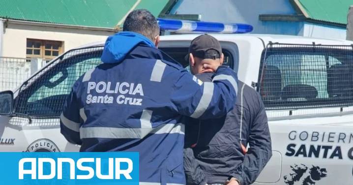 16:07 Detuvieron a un hombre de 42 años acusado de presunta tenencia de material de abuso infantil en Santa Cruz