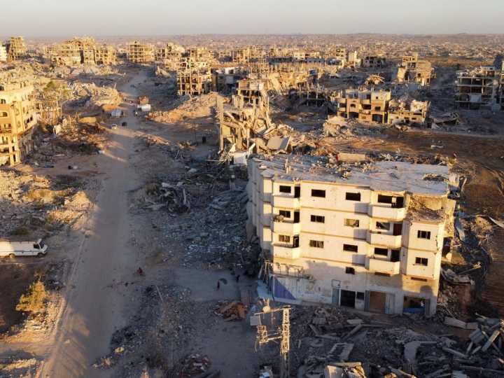 Israel’s war on Gaza, curbs drive Palestinian economy to record collapse