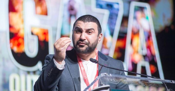 British journalist Sami Hamdi returns to London after more than two weeks in ICE detention