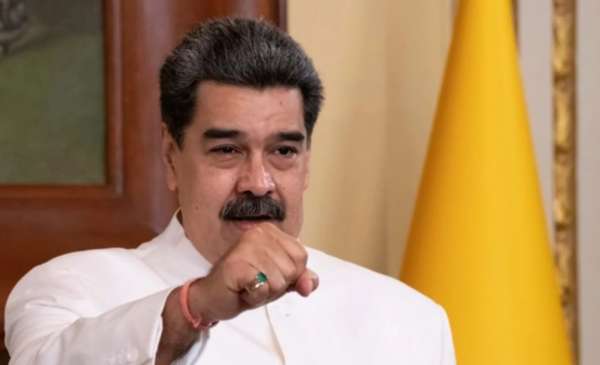 Venezuela busca garantizar la operatividad de vuelos tras la advertencia de EE. UU.