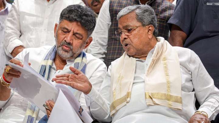 Crisis in Karnataka Congress? Shivakumar MLAs rush to Delhi to seek power