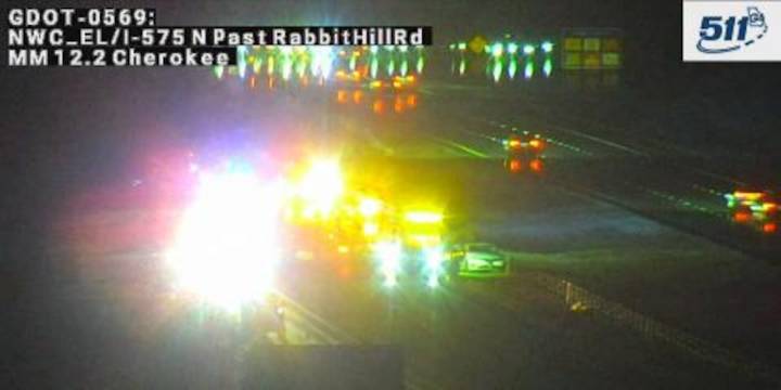 All southbound lanes briefly closed on I-575 in Cherokee County after crash