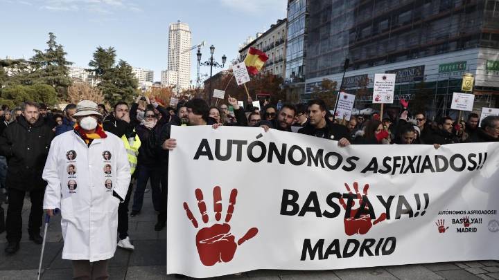 Los autónomos se manifiestan para pedir mejores condiciones y no ser “recaudadores del Estado”