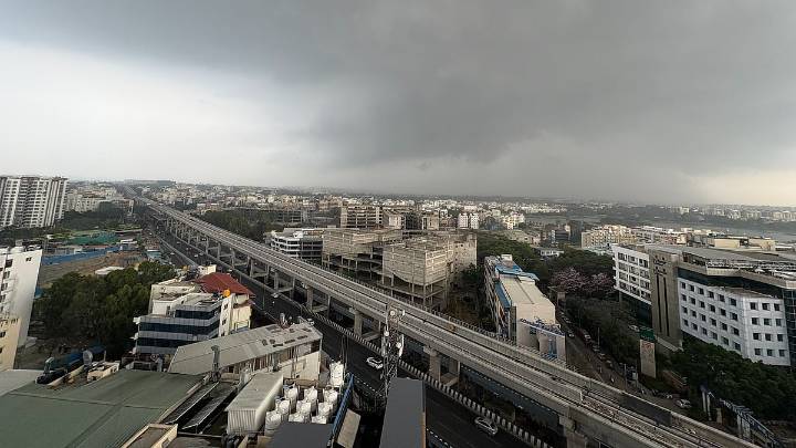 Bengaluru Weather: The City Braces For Light Rainfall On Friday; Here To Check Details