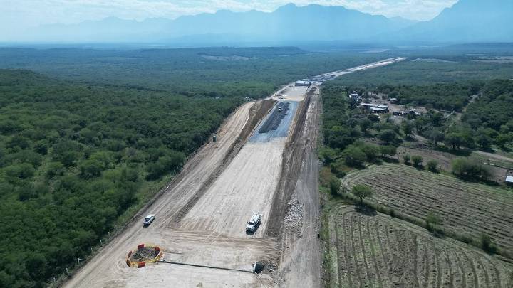 Dan luz verde al segundo tramo de la Carretera Interserrana en Nuevo León
