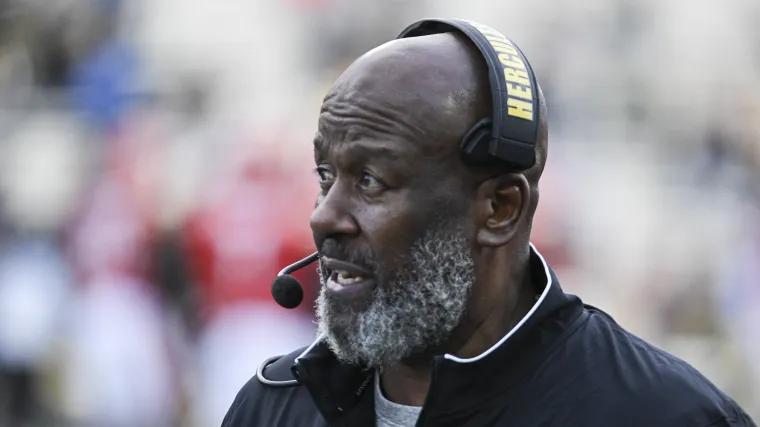 Maryland fans duped by fake Mike Locksley news amid college football firings