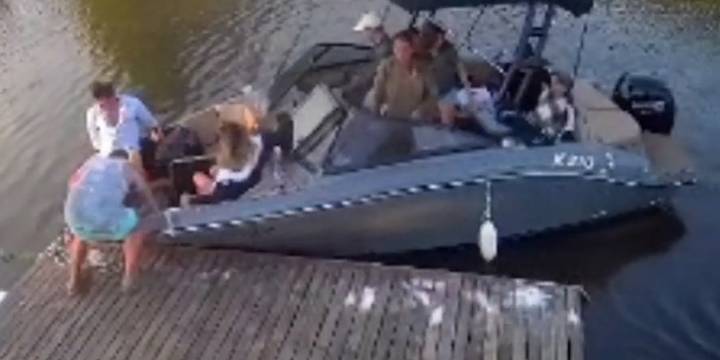 “Algo me golpeó y no puedo respirar”: balearon a una mujer mientras paseaba en lancha por Escobar