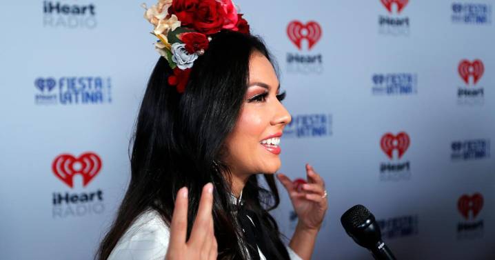 Una canción sobre los complicados amores actuales lleva a Lupita Infante a los Latin Grammy