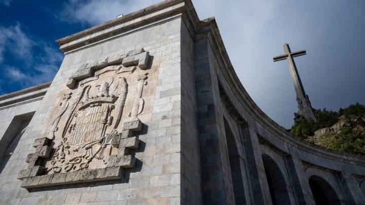 El patrimonio de los Franco: de los palacios al ladrillo, cincuenta años de fortuna