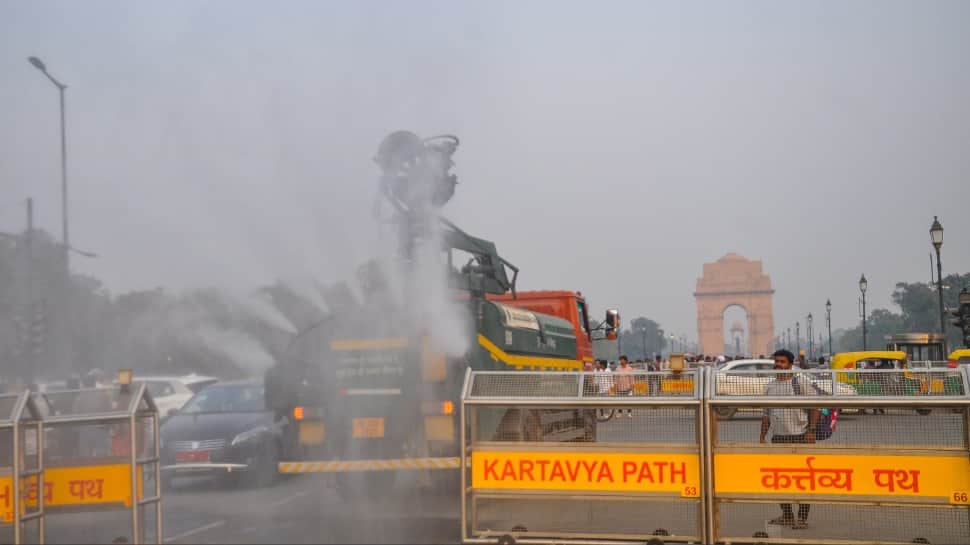 Delhi AQI Today: Air Quality Hits 'Severe,' Wazirpur AQI 450 Despite GRAP III Curbs