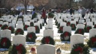 Thanksgiving deadline approaching to donate wreaths for veterans buried at Abraham Lincoln National Cemetery in Elwood, Illinois