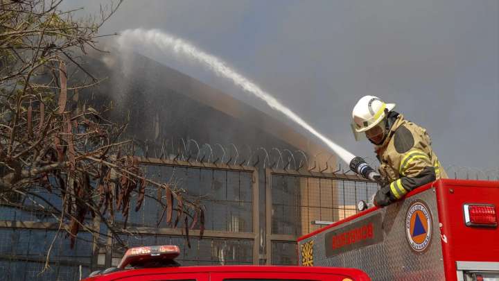 Al menos 23 muertos, incluidos cuatro niños, en un incendio en una tienda en México